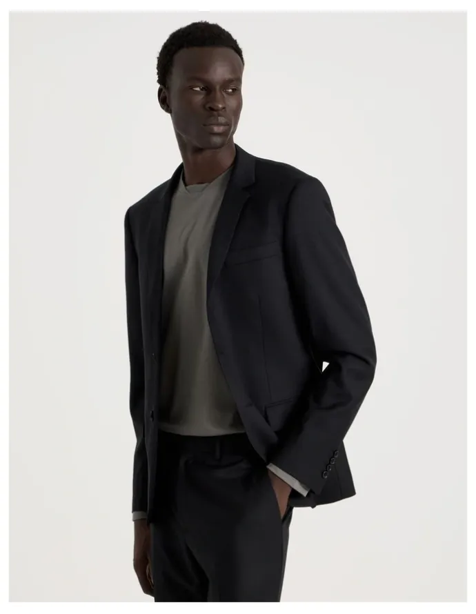 Blaq Single Breasted Wool Blazer in Black