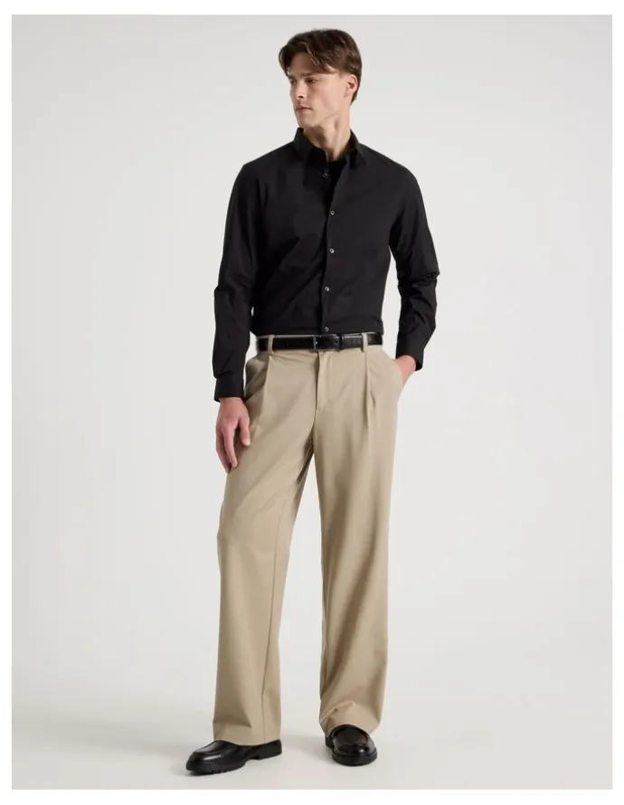 Blaq Slim Fit Stretch Long Sleeve Shirt in Black