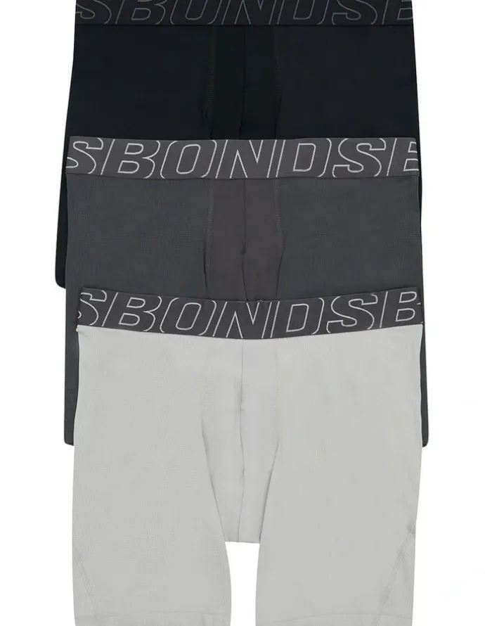 Bonds Sweat Off Trunk 3 Pack in Multi