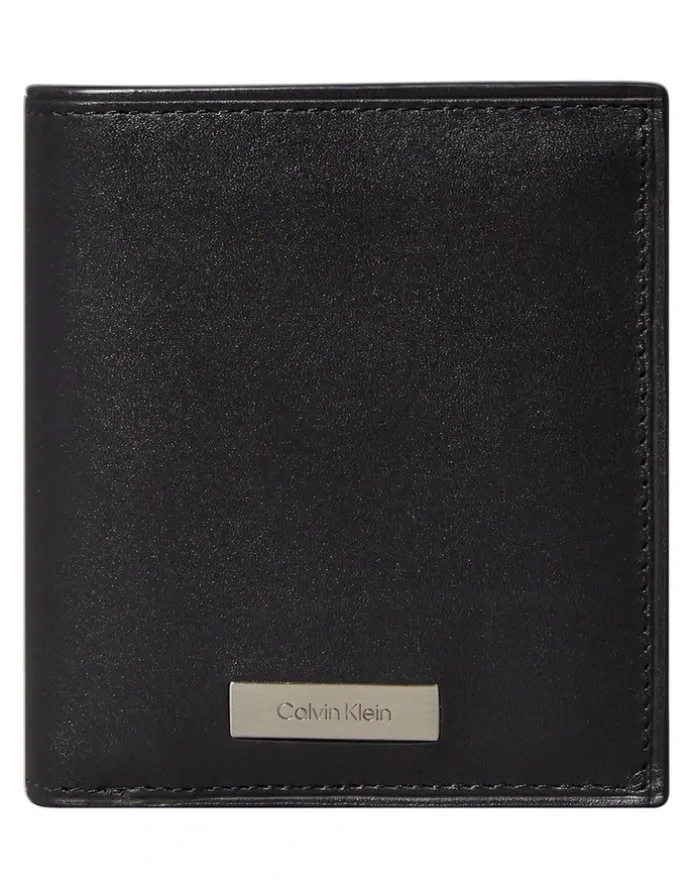 Calvin Klein Heavyweight Plaque East West Slim Tri Fold Wallet with Card Holder in Black