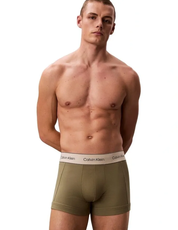 Calvin Klein Heritage Cotton Trunks 3 Pack in Multi