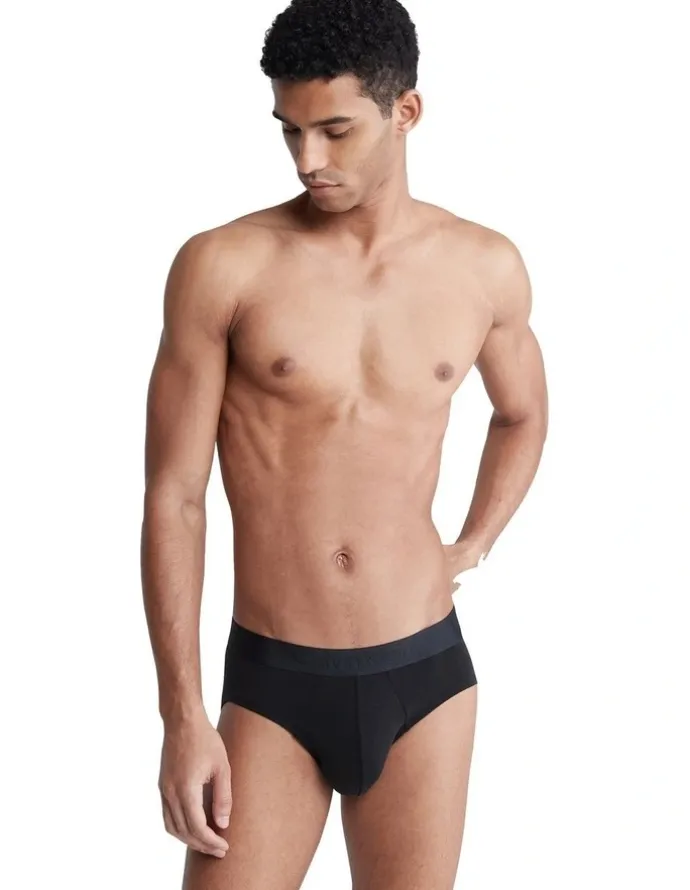 Calvin Klein Hip Briefs 3 Pack in Black