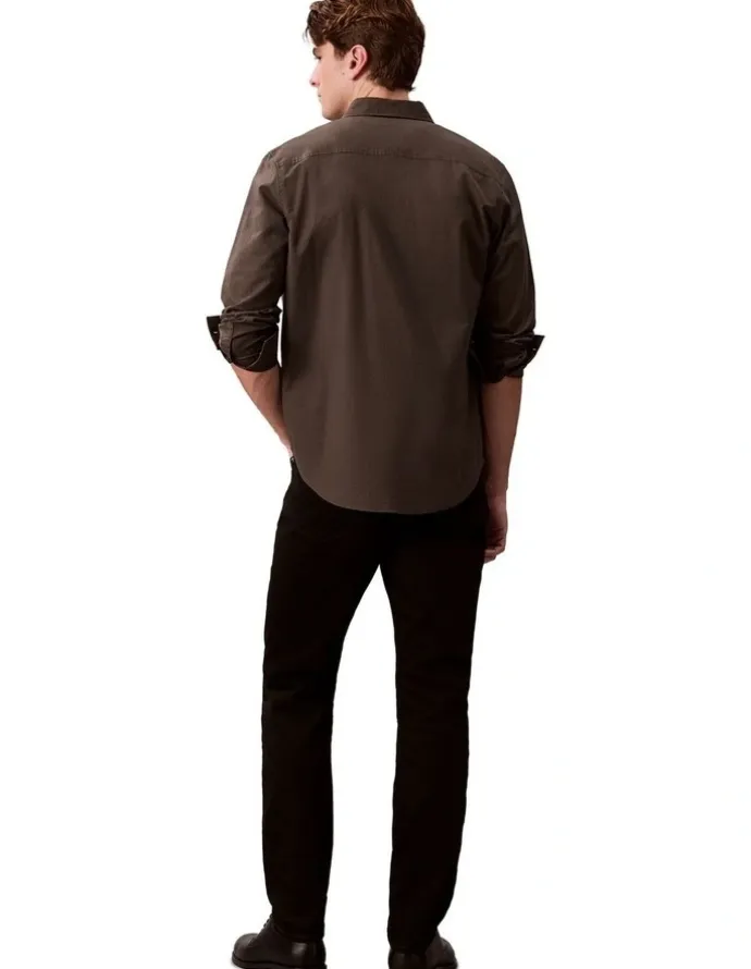 Calvin Klein Jeans Standard Straight Jeans in Forever Black