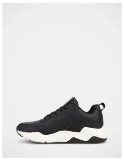 Champion Hyper V3 Next Sneakers in Black