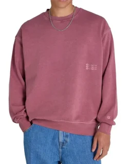 Champion Vintage Wash Crew in Maroon
