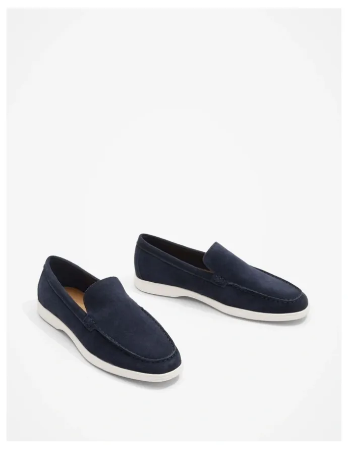 Country Road Casual Loafer in Navy