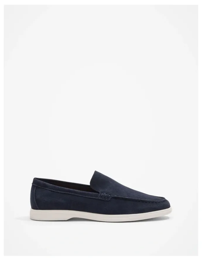 Country Road Casual Loafer in Navy