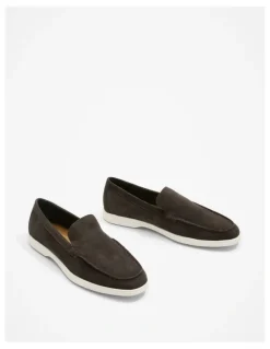Country Road Casual Loafer in Chocolate
