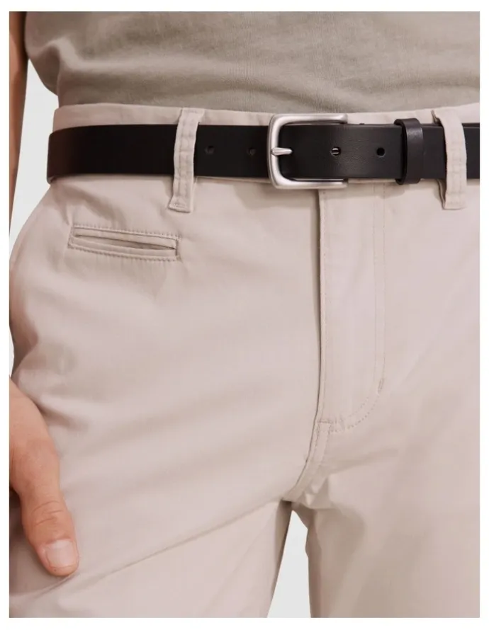 Country Road Leather Chino Belt in Black