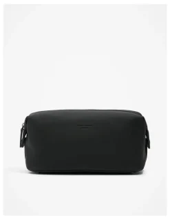 Country Road Recycled Blend Logo Wash Bag in Black