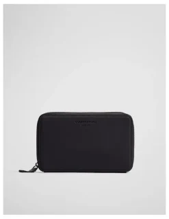 Country Road Travel Wallet in Black
