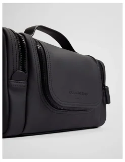 Country Road Zip Coated Washbag in Black