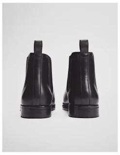 Country Road Lucas Chelsea Boot in Black