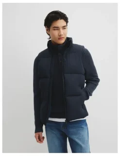 Country Road Quilted Puffer Vest in Navy