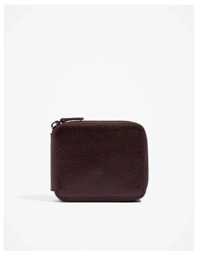 Country Road Zip-Around Wallet in Chocolate