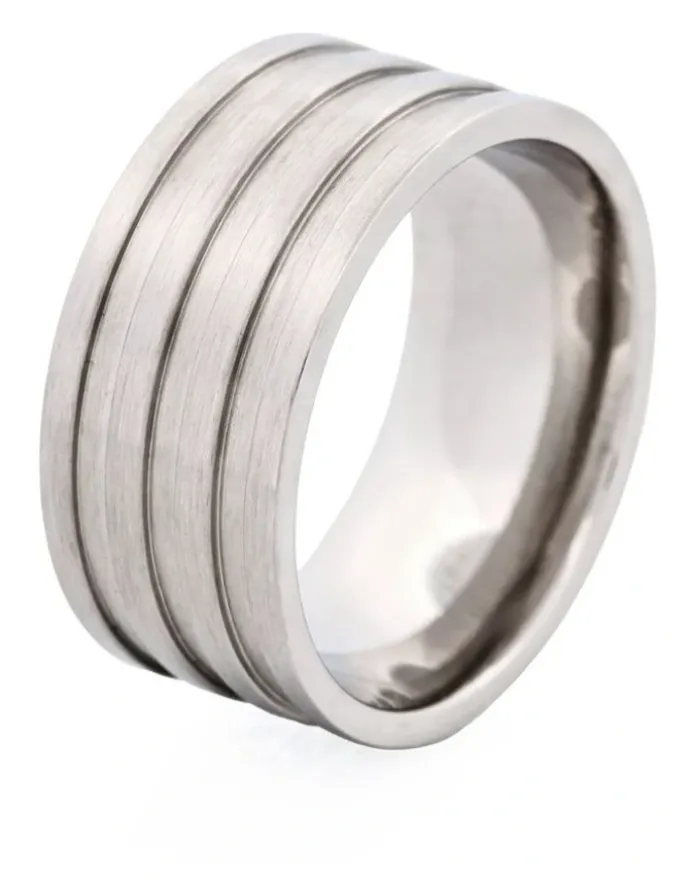 Cudworth Brushed Ribbed Striped Stainless Steel Ring in Silver