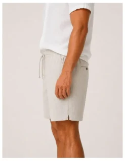 DESTii Linen Shorts in Natural