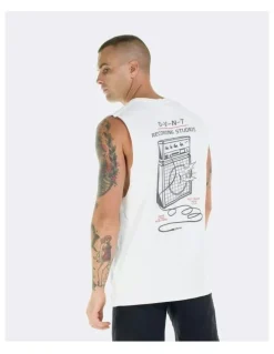 DVNT Amplified Tank in White