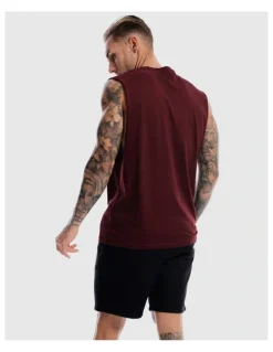 DVNT Saxon Rise Tank in Burgundy