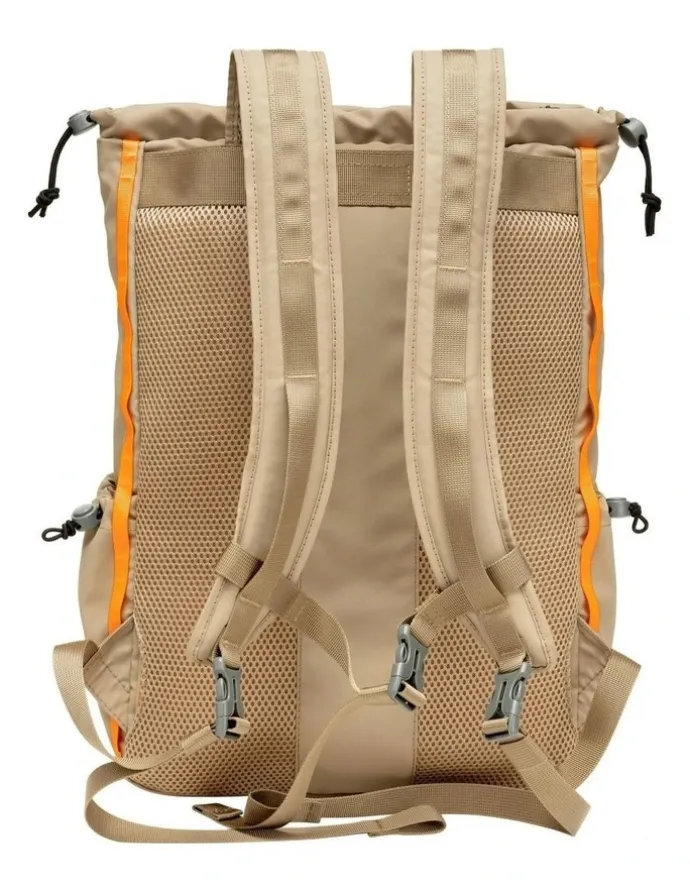 Elliker Penniyn Backpack Tote Bag 20L in Beige