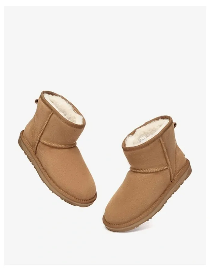 Ever AU Mini Classic Suede in Brown
