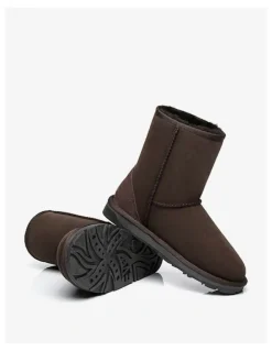 Ever AU Short Classic Boots in Chocolate