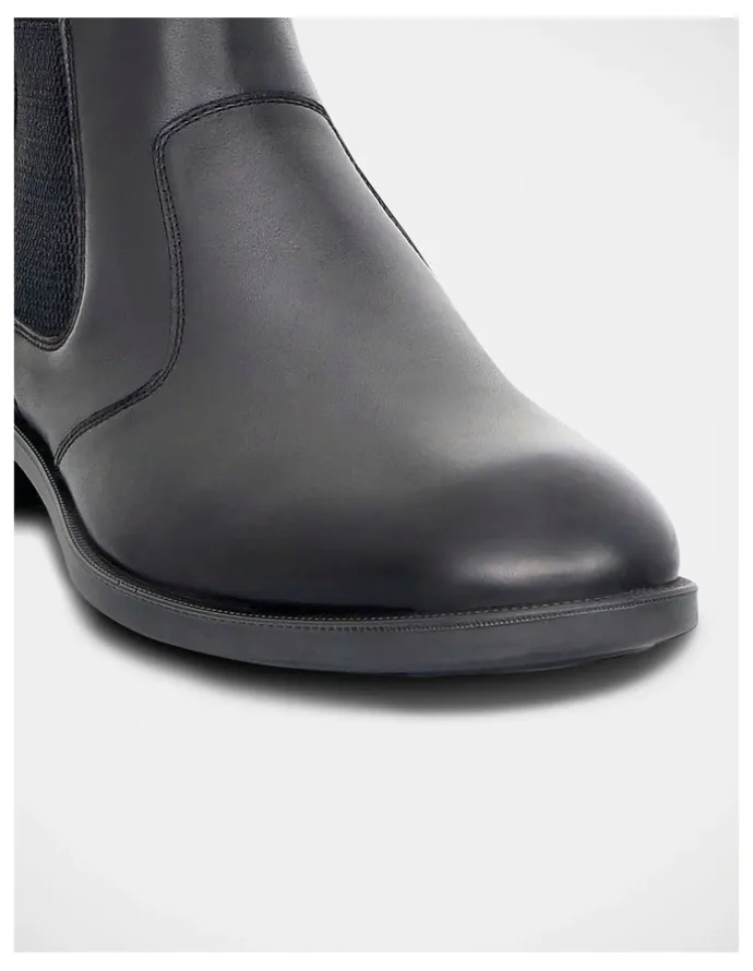 Explorer Sevan Boots in Black