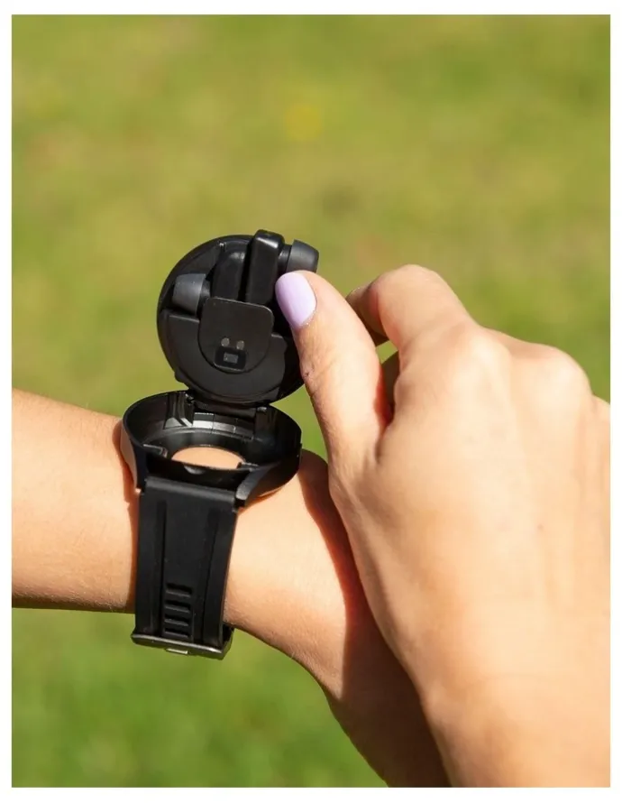 Fit Smart Momentum Audio Smart Watch in Black