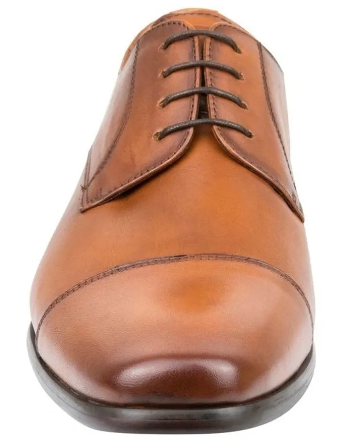 Florsheim Cross Cap Toe Derby Shoes in Tan