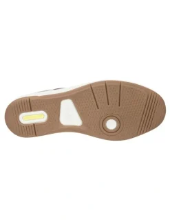 Florsheim Crossover Lace To Toe Sneaker in Tan