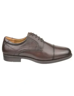 Florsheim Fairfield Derby Medium Width in Brown