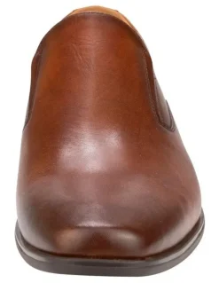 Florsheim Jackson Slip-on Leather Shoe in Tan