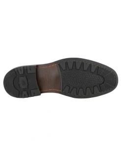 Florsheim Anthem Plain Toe Chelsea Boot in Brown
