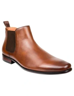 Florsheim Barret Chelsea Boot in Cognac