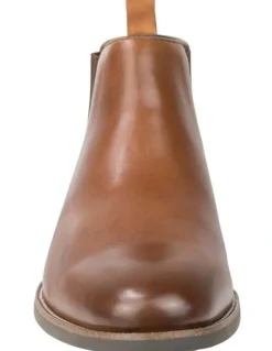Florsheim Ceduna Chelsea Medium Width Boots in Tan