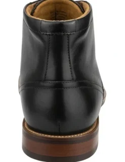 Florsheim Rucci Chukka Plain Toe Boots in Black