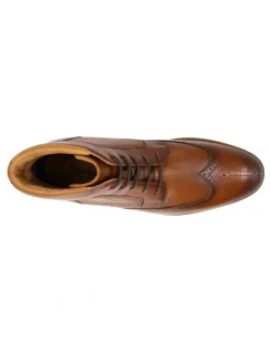 Florsheim Rucci Wingtip Boots in Tan
