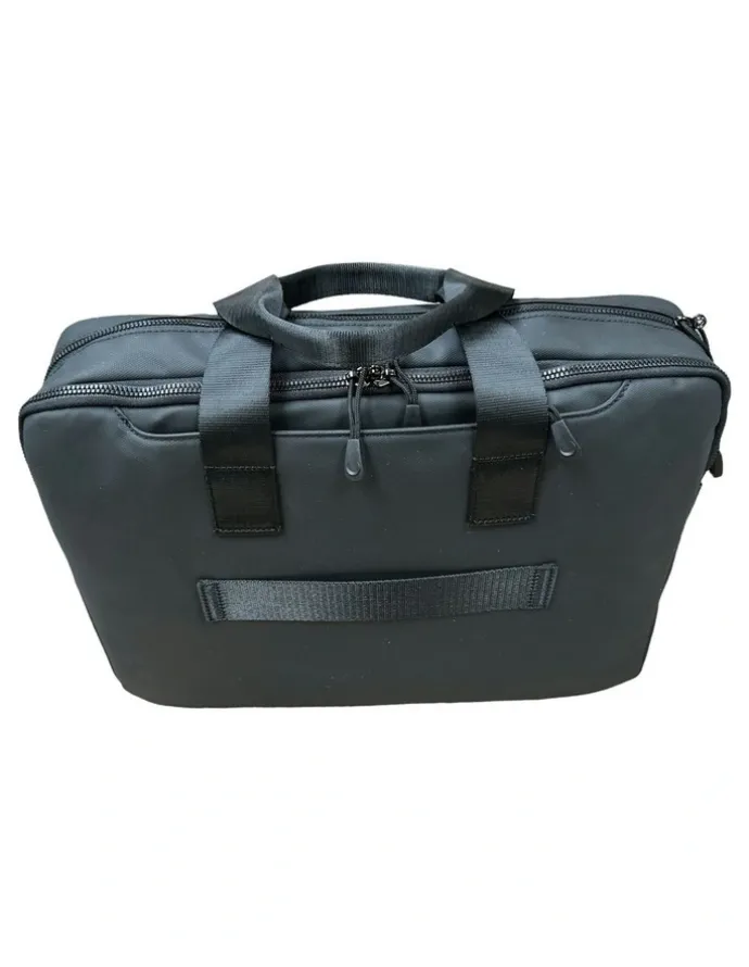 Futura 15 Laptop Computer Bag With Usb Port in Black