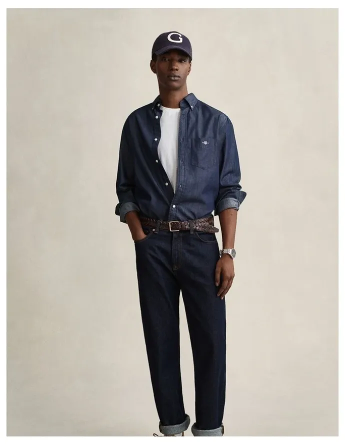 Gant Regular Fit Indigo Shirt in Dark Indigo