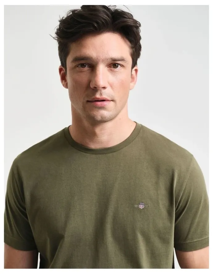 Gant Shield T-shirt in Juniper Green