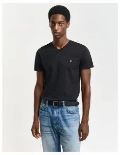 Gant Slim Fit Shield V-Neck T-Shirt in Black