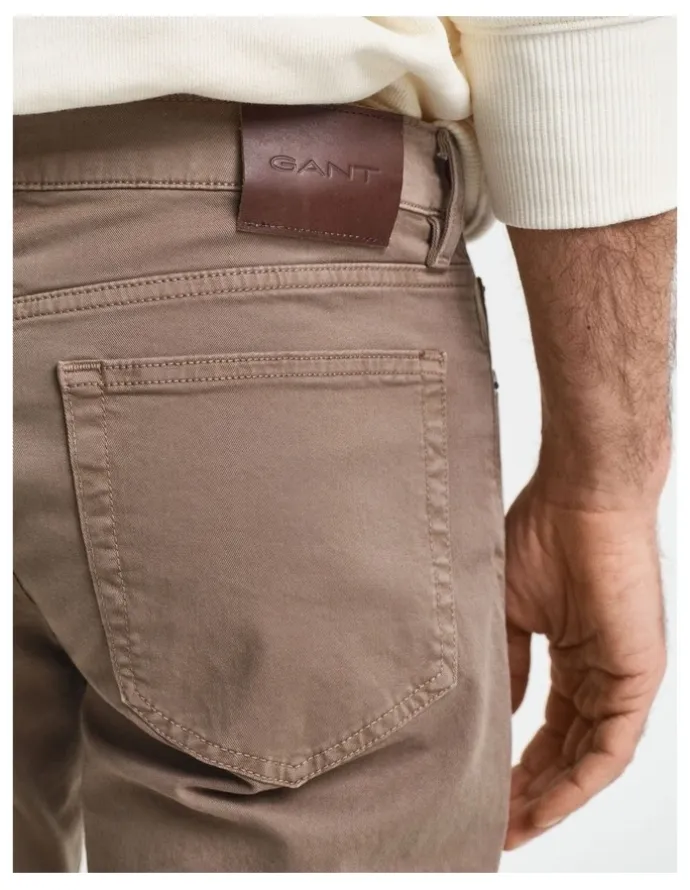 Gant Regular Fit Desert Jeans in Desert Brown