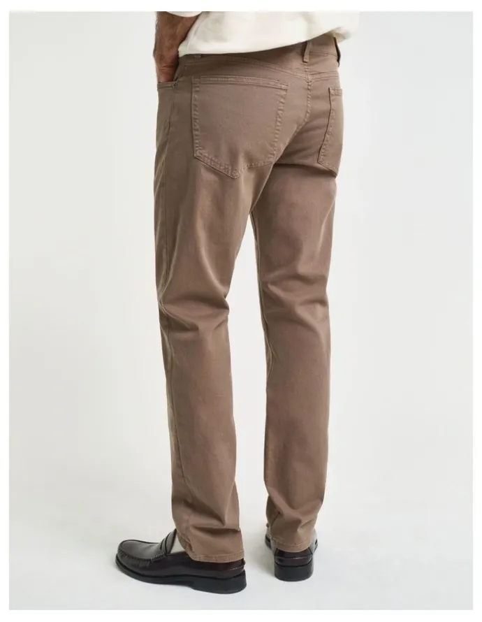 Gant Regular Fit Desert Jeans in Desert Brown