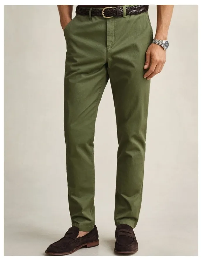 Gant Slim Fit Classic Chinos in Dry Herb Green