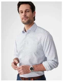 GAZMAN Non-Iron Dobby Mini Check Long Sleeve Shirt in Navy