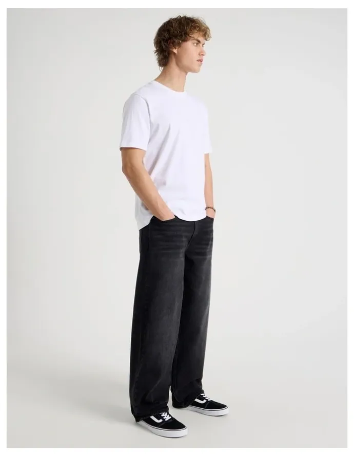 Grab Barrel Leg Jeans in Black