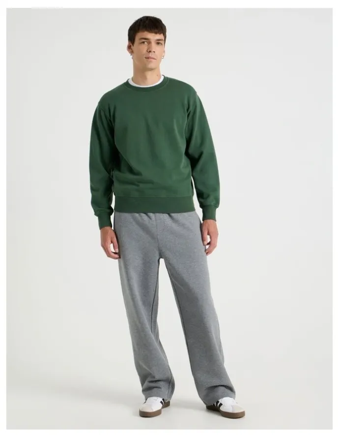 Grab Garment Dyed Crew Neck Sweat Top in Dark Green