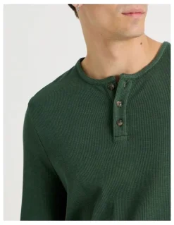 Grab Garment Dye Slim Henley Waffle in Dark Green
