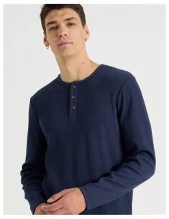 Grab Garment Dye Slim Henley Waffle in Navy