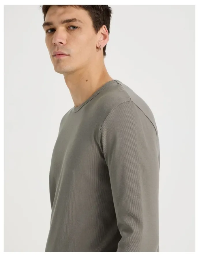 Grab Long Sleeve Rib T-Shirt in Stone